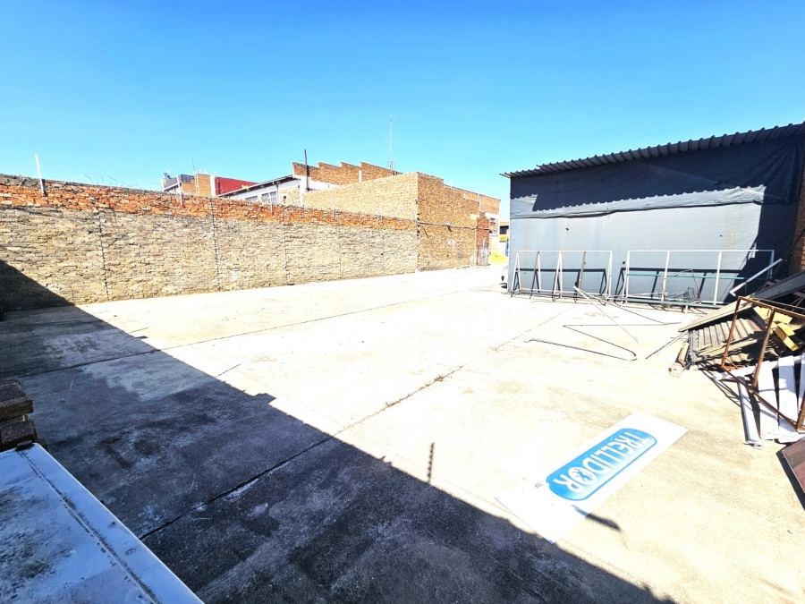 To Let Commercial Property for Rent in Rustenburg Rural North West